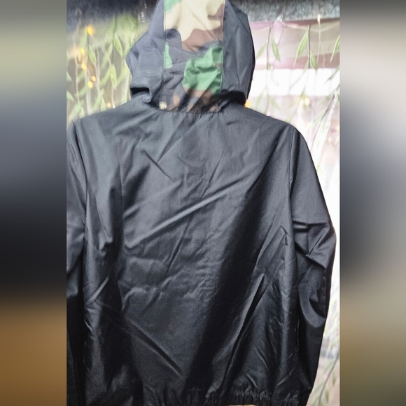 Boys Windbreaker - Picture 6 of 7